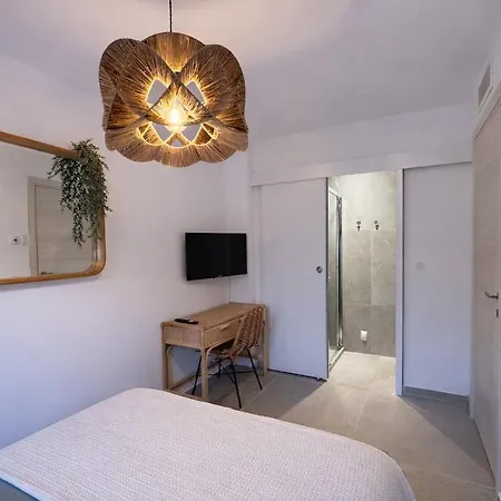 Villa Indigo - Sea View, Pool And 50 M Away Sainte-Maxime
